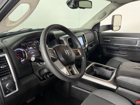 Certified 2023 RAM 1500 Classic SLT w/ Trailer & Traction Group image 22