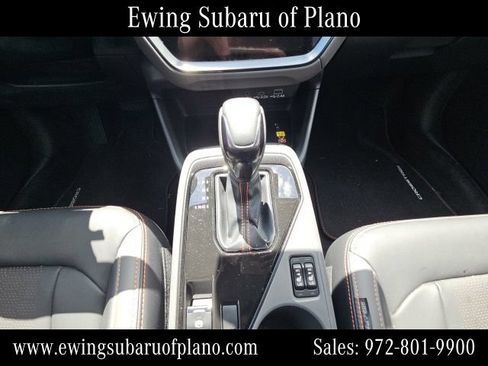 Used 2024 Subaru Crosstrek 2.5i Limited AWD/4WD image 16