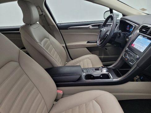 Used 2018 Ford Fusion SE w/ Equipment Group 602A image 21