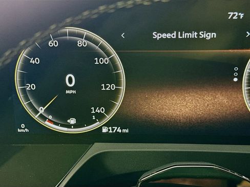 New 2026 INFINITI QX80 Autograph w/ Premium Cargo Package image 16