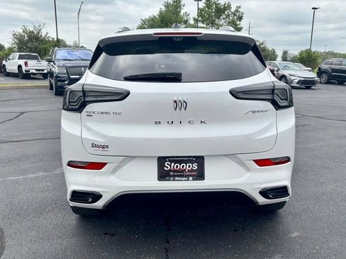 Used 2024 Buick Encore GX Avenir w/ Avenir Technology Package AWD/4WD image 6