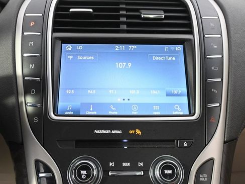 Used 2020 Lincoln Nautilus Reserve w/ Equipment Group 201A AWD/4WD image 28