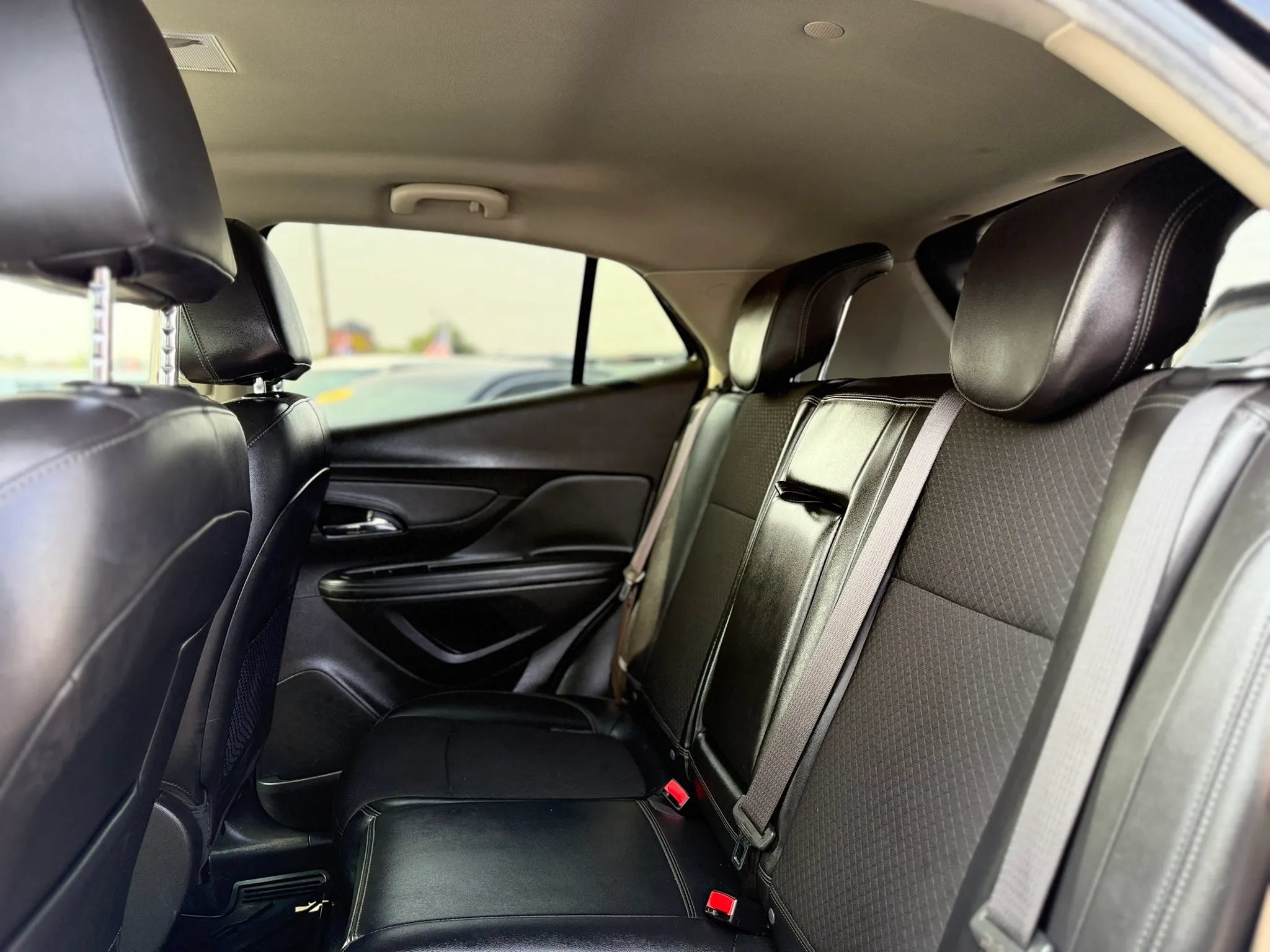 Used 2018 Buick Encore Preferred FWD image 22