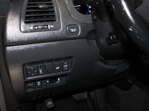 Used 2014 INFINITI QX70 2WD w/ Premium Package image 22
