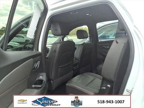 Used 2023 Chevrolet Traverse RS w/ LPO, Floor Liner Package image 23