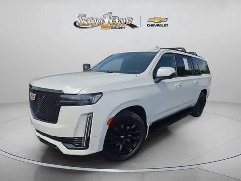 Used 2021 Cadillac Escalade ESV Sport Platinum w/ Heavy-Duty Trailer Package AWD/4WD image 4