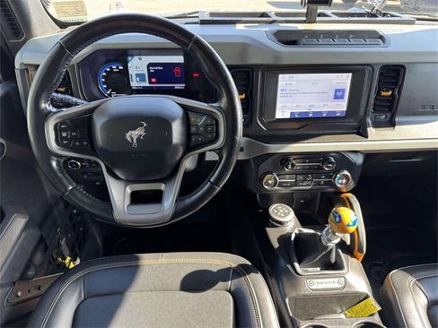 Used 2021 Ford Bronco Badlands image 7