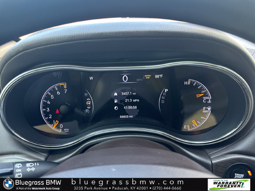Used 2020 Jeep Grand Cherokee Overland AWD/4WD image 14