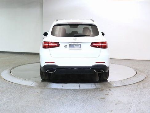 Used 2019 Mercedes-Benz GLC 300 4MATIC image 8