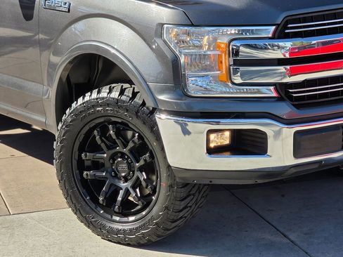 Used 2020 Ford F150 Lariat image 5