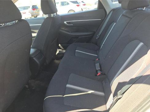 Used 2025 Hyundai Sonata SEL FWD image 9
