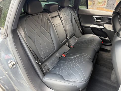 Used 2023 Mercedes-Benz EQE 500 4MATIC Sedan image 36