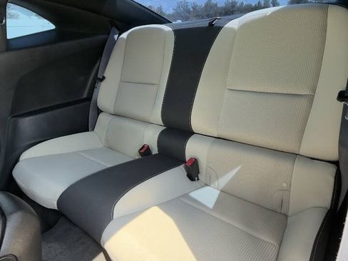 Used 2015 Chevrolet Camaro SS RWD image 11