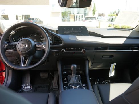 Certified 2025 MAZDA MAZDA3 s FWD image 20