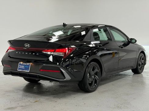Certified 2026 Hyundai Elantra Sport image 4
