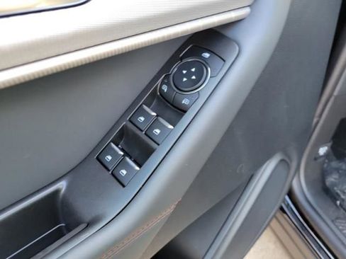 New 2026 Ford Explorer Active image 23