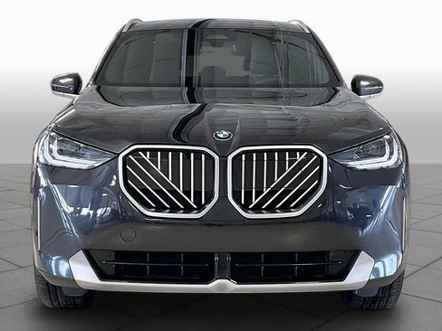 Certified 2025 BMW X3 xDrive30 w/ Convenience Package AWD/4WD image 3