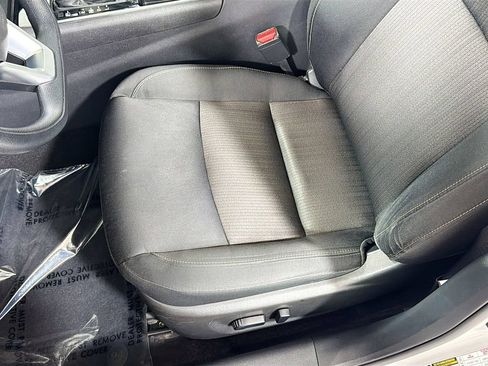 Used 2024 Nissan Altima 2.5 SV FWD image 19