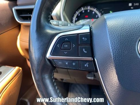 Used 2021 Toyota Highlander Platinum AWD/4WD image 21