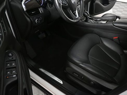 Used 2019 Buick Envision Essence image 7