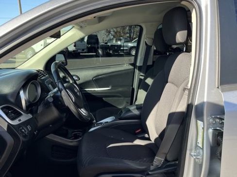 Used 2018 Dodge Journey SXT w/ Connectivity Group image 35