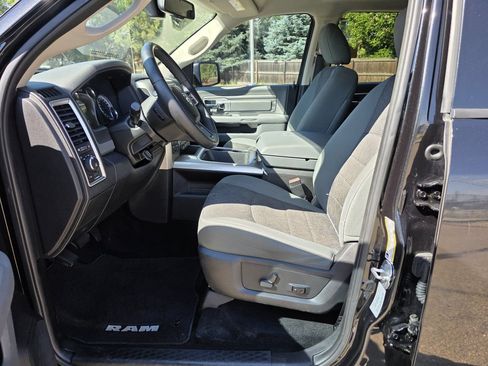 Used 2016 RAM 1500 Big Horn AWD/4WD image 14