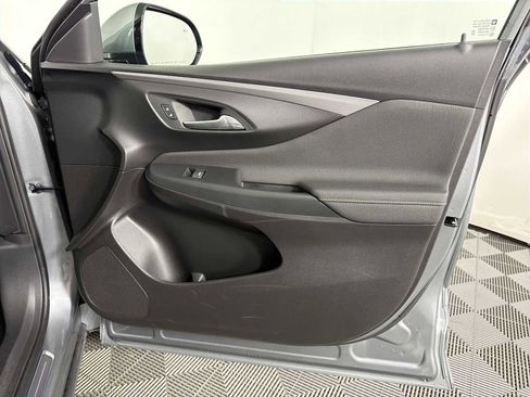 Used 2024 Buick Envista Avenir image 12