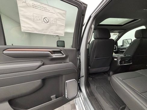 New 2026 GMC Sierra 2500 Denali w/ Denali Reserve Package image 44