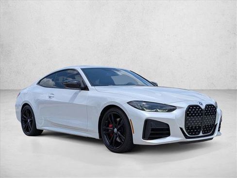 Certified 2023 BMW M440i Coupe w/ Premium Package RWD image 3