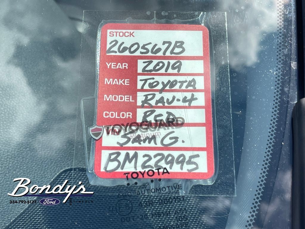 Used 2019 Toyota RAV4 Limited w/ Cold Weather Package FWD image 21