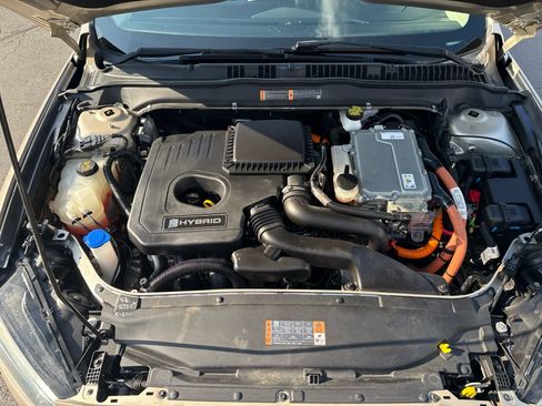 Used 2018 Ford Fusion S FWD image 16