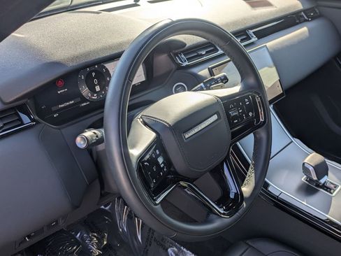 Used 2026 Land Rover Range Rover Velar S AWD/4WD image 16