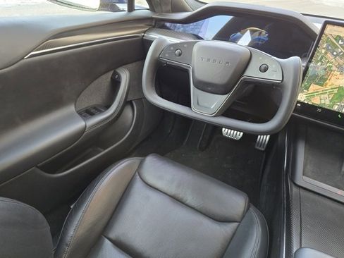 Used 2021 Tesla Model S Plaid image 27
