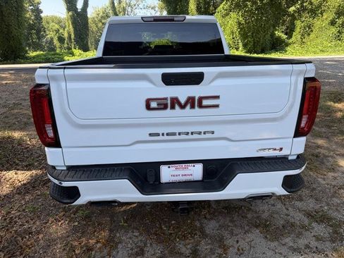 Used 2021 GMC Sierra 1500 AT4 AWD/4WD image 3