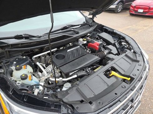 Used 2024 Nissan Rogue SV image 14