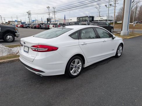 Certified 2018 Ford Fusion S image 5