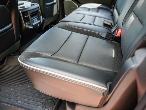 New 2026 RAM 1500 Laramie w/ Night Edition image 32