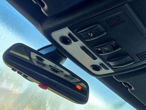 Used 2011 BMW 335is Coupe image 23