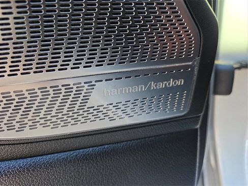 Used 2022 Hyundai Palisade Calligraphy image 15