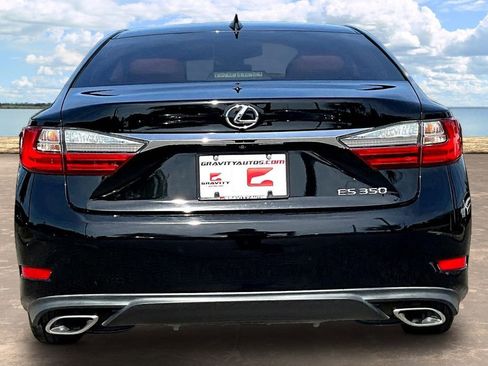 Used 2017 Lexus ES 350 w/ Accessory Package 2 FWD image 5