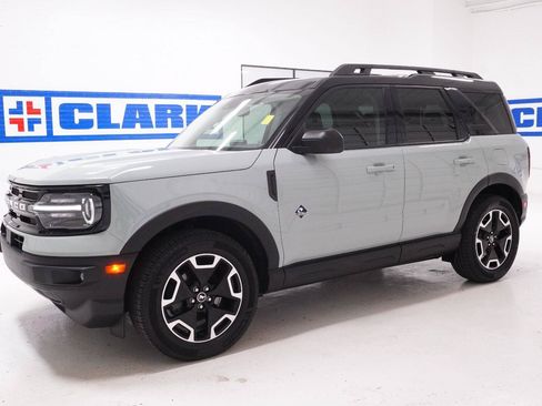 Used 2024 Ford Bronco Sport Outer Banks w/ Tech Package AWD/4WD image 36