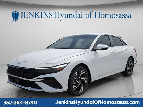 New 2026 Hyundai Elantra Limited FWD image 11