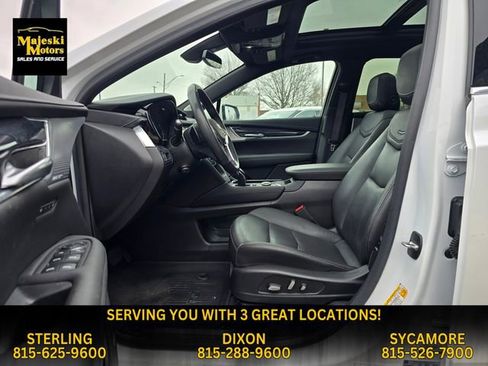Used 2023 Cadillac XT5 Premium Luxury w/ LPO, Floor Liner Package image 21