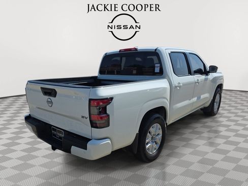 Used 2024 Nissan Frontier SV w/ SV Convenience Package RWD image 5
