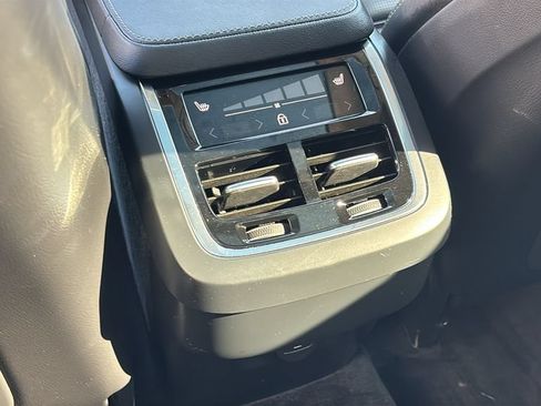Used 2021 Volvo XC90 T6 Inscription w/ Advanced Package AWD/4WD image 8