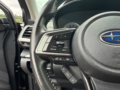 Used 2020 Subaru Forester Premium AWD/4WD image 9