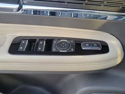 Certified 2022 Lincoln Corsair FWD w/ Equipment Group 101A image 18
