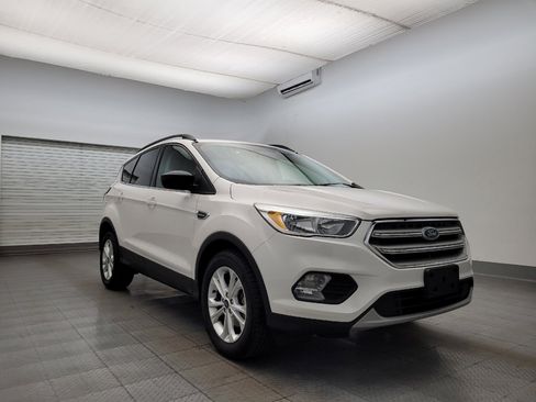 Used 2018 Ford Escape SE w/ SE Sync 3 Package image 13