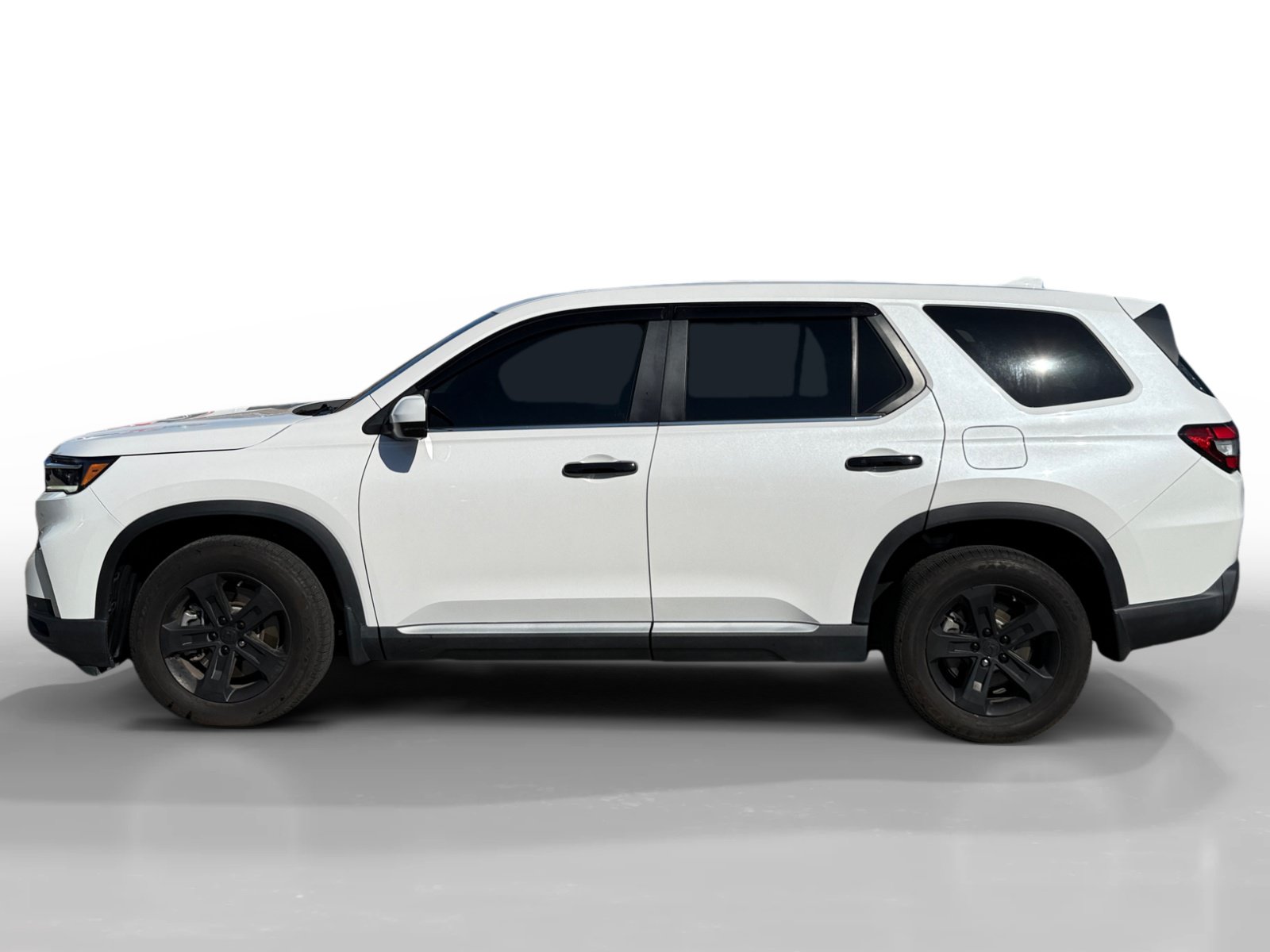 Used 2025 Honda Pilot EX-L image 2