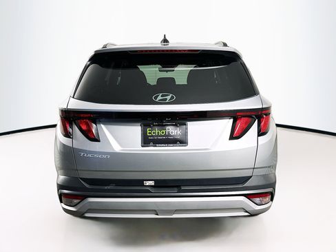 Used 2025 Hyundai Tucson SEL FWD image 7